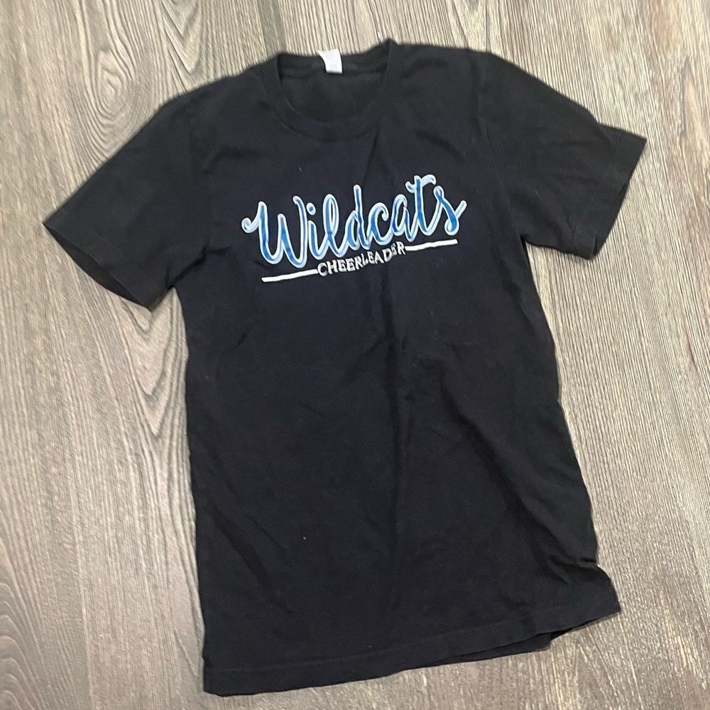 Bella Canvas Womens Wildcats Cheerleader Graphic T-Shirt Crewneck Black Size S